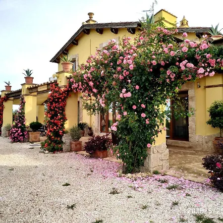Casale Di Vulci *