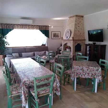Casale Di Vulci *
